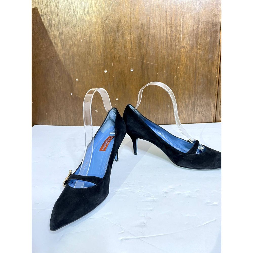 Paola Quadretti  Elegant Suede Low Heel Black Suede Heel Size 8.5